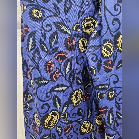 Cartoonist Capri Jumpsuit - Picture 9 of 15